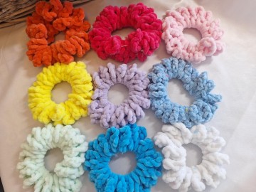 Heklede hårstrikker