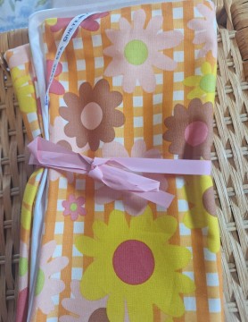 BK Bakeklede med gule blomster