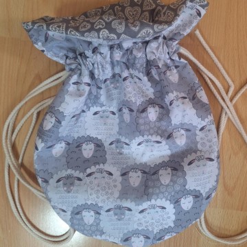 Strikkepose Grå med sauer